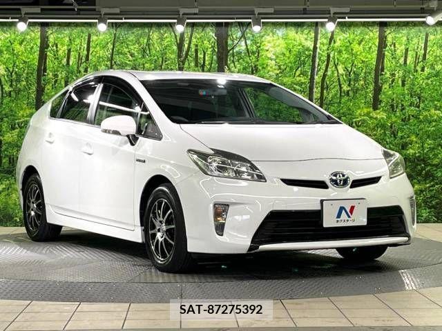 Toyota PRIUS 2013-07 255585-16