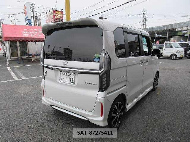 Honda N BOX CUSTOM 2019-10 217572-2