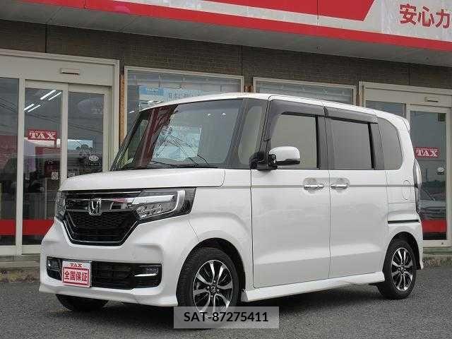 Honda N BOX CUSTOM 2019-10 217572-0