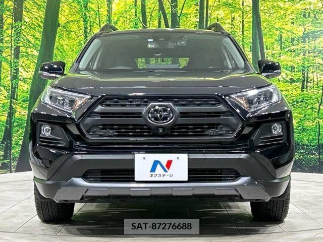 Toyota RAV4 2021-11 206234-14