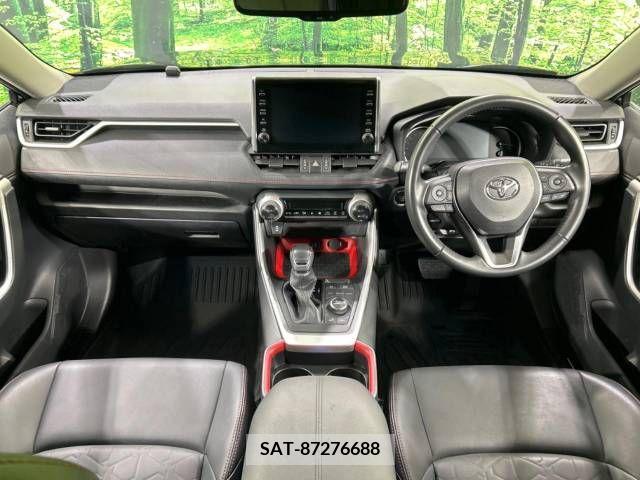 Toyota RAV4 2021-11 206234-1