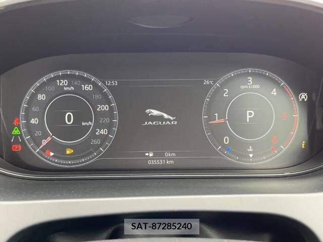 Jaguar E-PACE 2019-01 273142-4