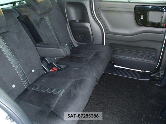 Honda N BOX CUSTOM 2022-03 219381-19