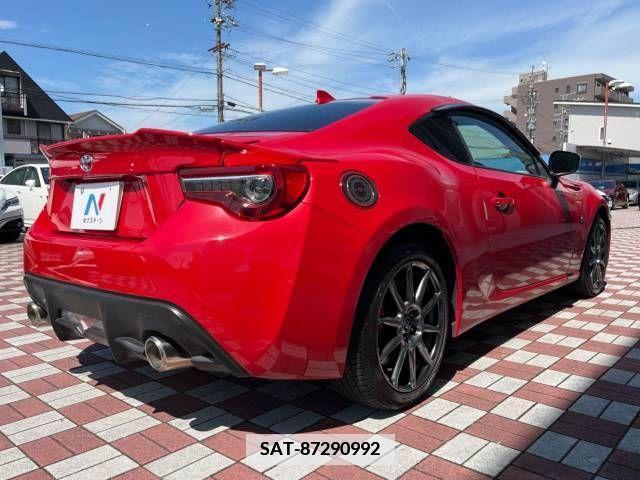 Toyota 86 2018-01 346868-17