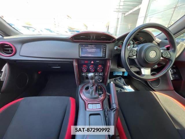 Toyota 86 2018-01 346868-1