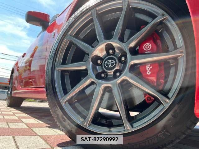 Toyota 86 2018-01 346868-12