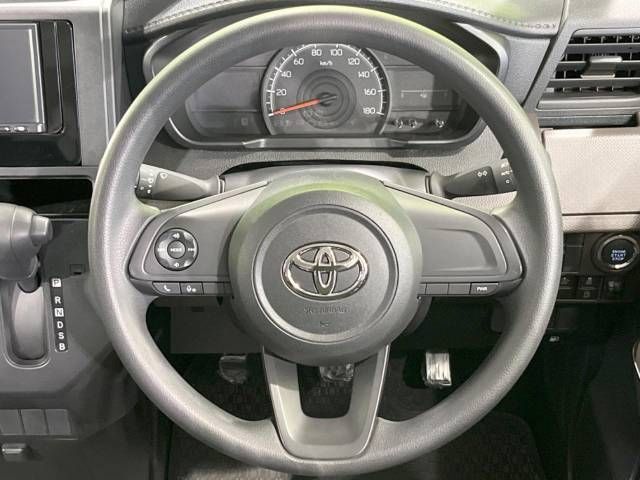 Toyota ROOMY 2022-05 13882-11
