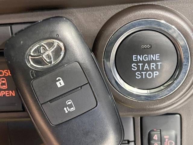 Toyota ROOMY 2022-05 13882-6