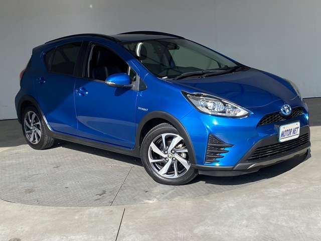 Toyota AQUA 2017-09 194713-7