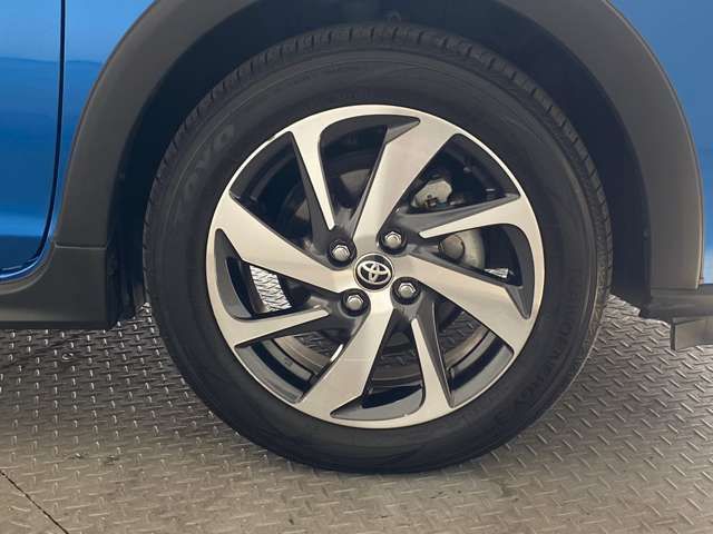 Toyota AQUA 2017-09 194713-16