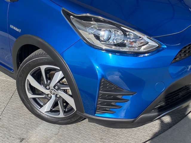 Toyota AQUA 2017-09 194713-8