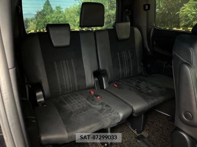 Toyota ESQUIRE 2019-03 217630-12
