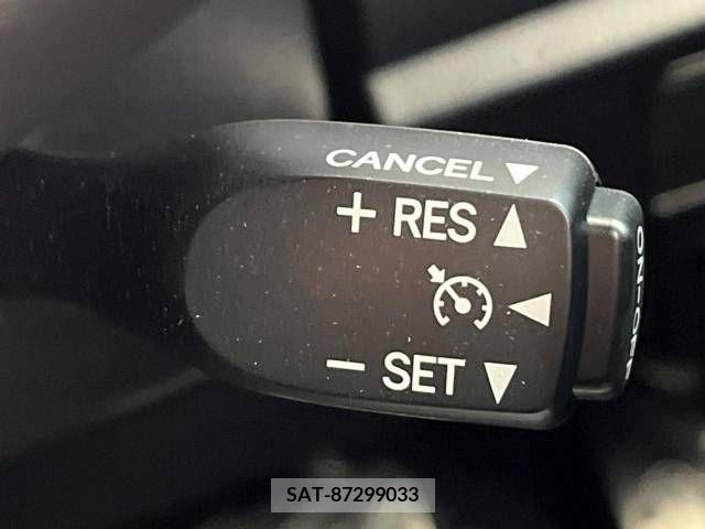 Toyota ESQUIRE 2019-03 217630-9