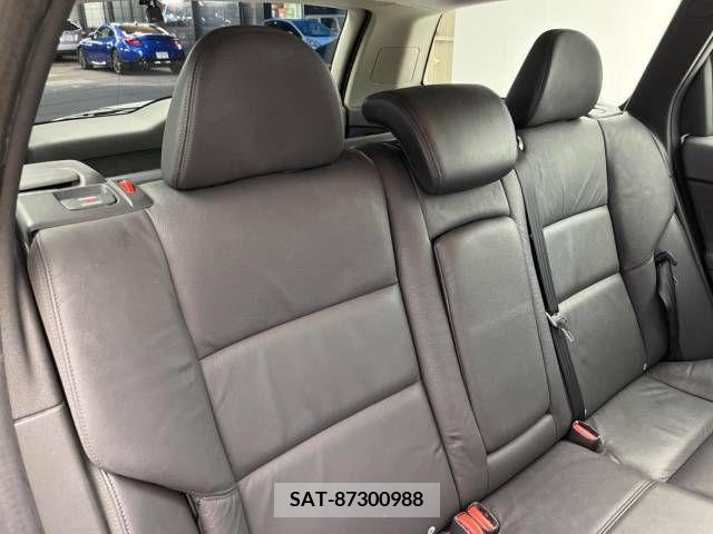 Volvo V50 2012-06 320561-12
