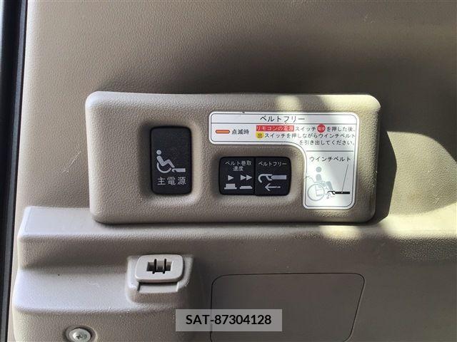Honda N BOX 2013-11 235830-25