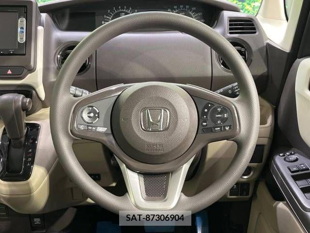 Honda N BOX 2018-01 278556-11