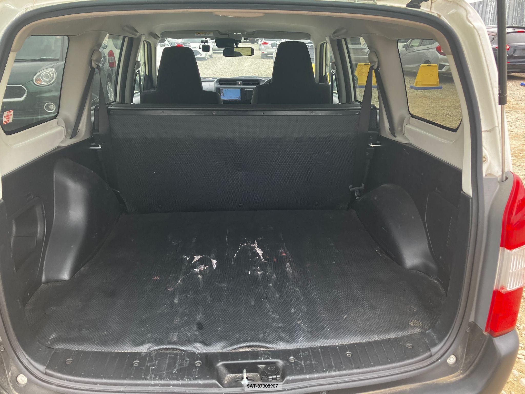 Toyota PROBOX VAN 2018-10 258302-16