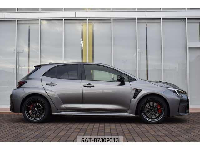 Toyota COROLLA 2023-08 209584-2
