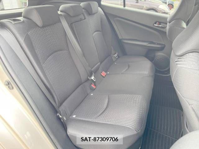 Toyota PRIUS 2017-12 393411-9