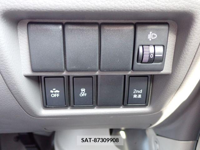 Suzuki EVERY 2018-03 372443-7