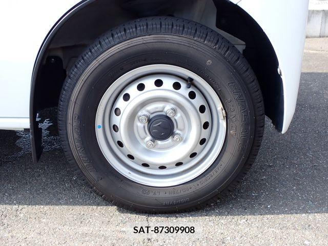 Suzuki EVERY 2018-03 372443-21