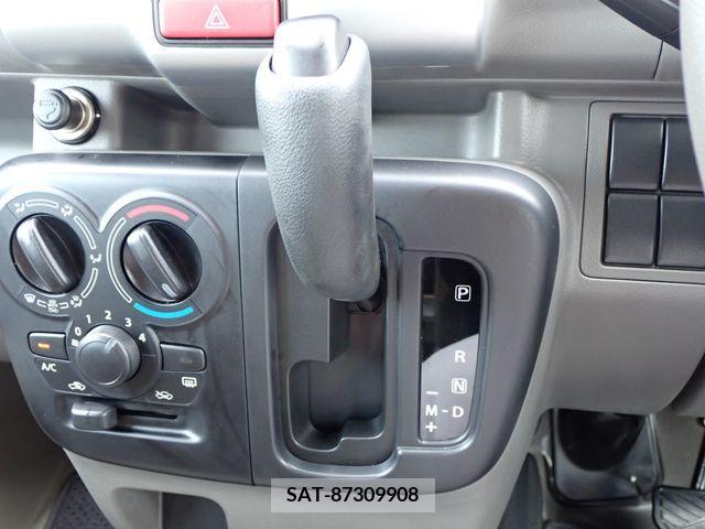 Suzuki EVERY 2018-03 372443-8