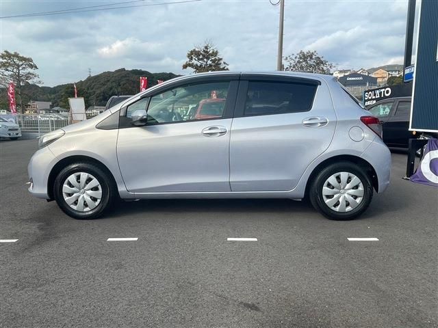 Toyota VITZ 2012-06 226-7
