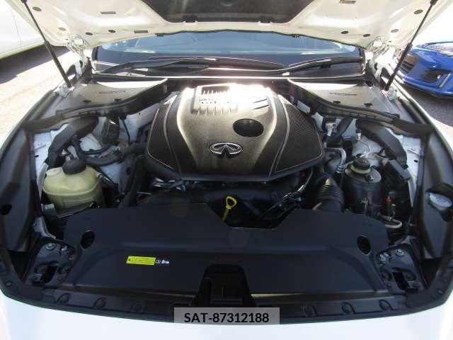 Nissan SKYLINE 2016-12 239218-18