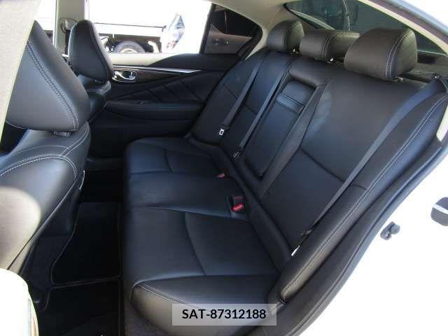 Nissan SKYLINE 2016-12 239218-17