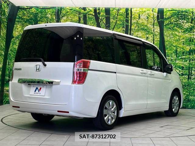 Honda STEP WGN 2013-05 382476-18