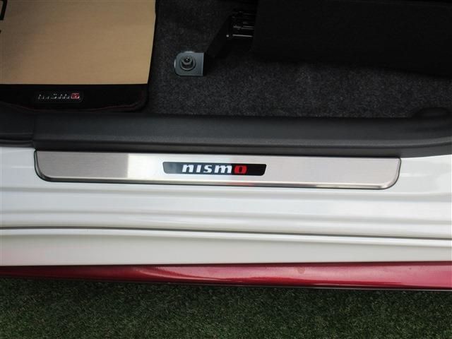 Nissan NOTE 2018-10 194729-27