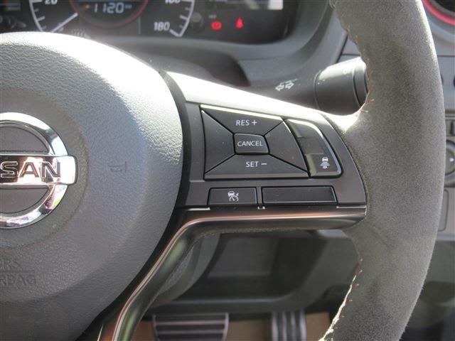 Nissan NOTE 2018-10 194729-14