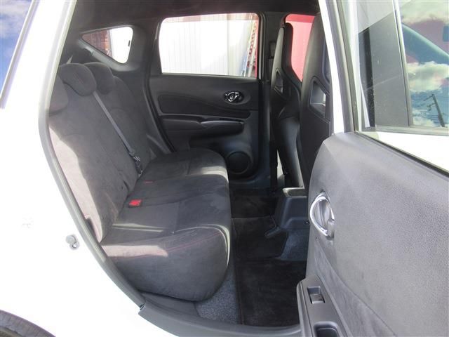 Nissan NOTE 2018-10 194729-4