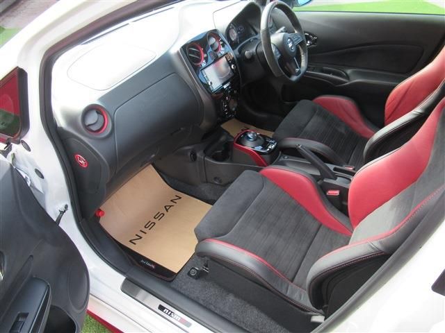Nissan NOTE 2018-10 194729-5