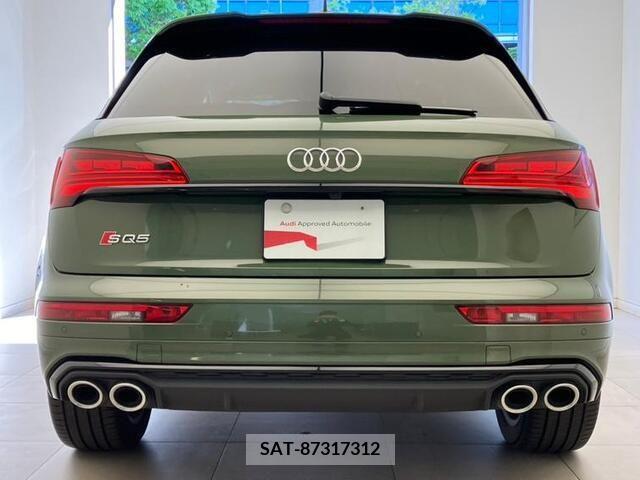 Audi SQ5 2022-02 261418-3