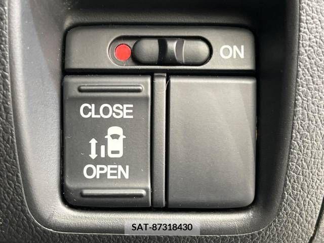 Honda N BOX CUSTOM 2016-11 247492-2
