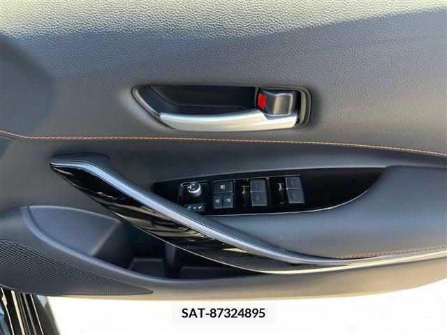 Toyota COROLLA TOURING 2022-03 295108-25