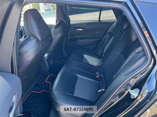 Toyota COROLLA TOURING 2022-03 295108-3