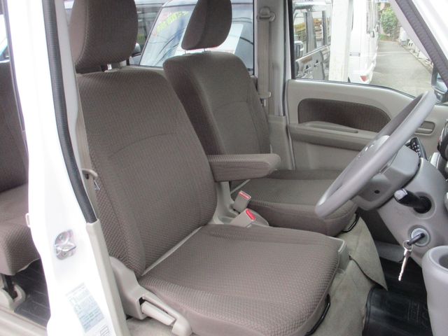 Nissan CLIPPER 2019-06 195517-17
