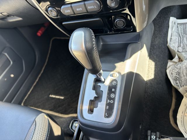 Suzuki JIMNY 2017-10 189804-25