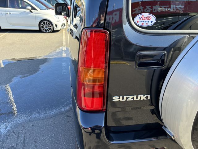 Suzuki JIMNY 2017-10 189804-11