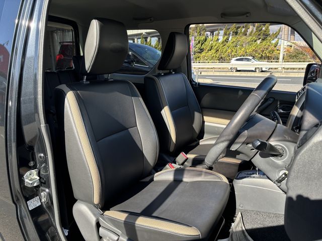 Suzuki JIMNY 2017-10 189804-16