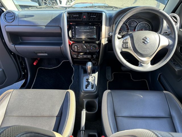Suzuki JIMNY 2017-10 189804-1