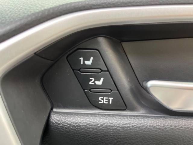 Toyota RAV4 2019-10 194810-5