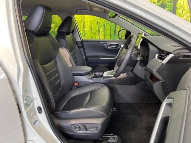 Toyota RAV4 2019-10 194810-8