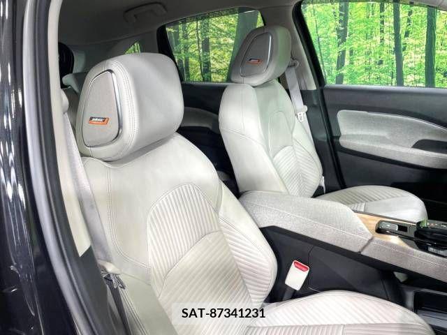 Nissan AURA 2022-07 341048-8