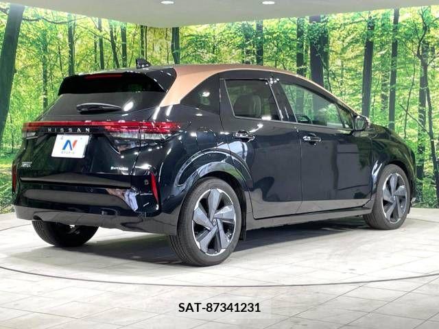 Nissan AURA 2022-07 341048-17