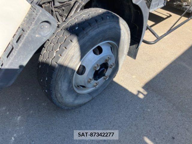 Hino DUTRO 2013-05 359462-12