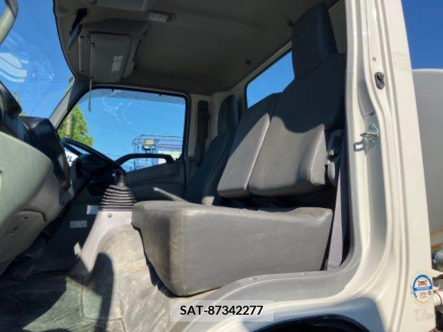 Hino DUTRO 2013-05 359462-6