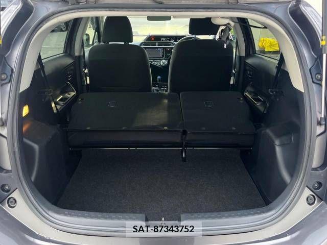Toyota AQUA 2015-10 256001-10
